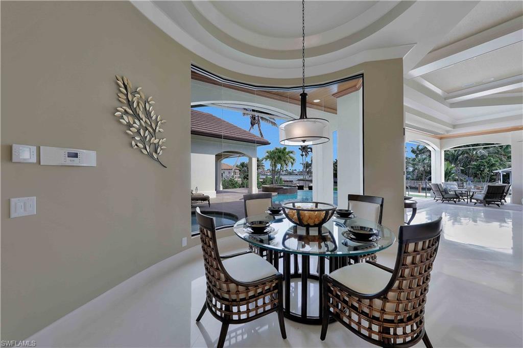 AQUALANE SHORES - Residential