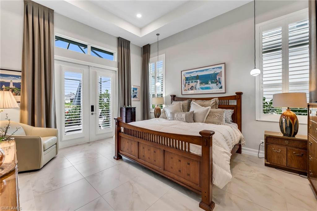 CAYMAS - Residential