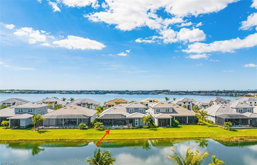 ESPLANADE LAKE CLUB - Residential