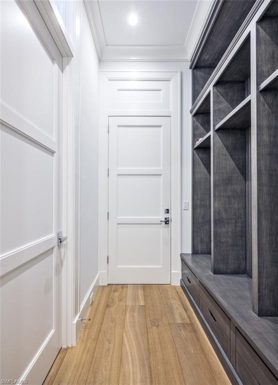 MOORINGS - Residential