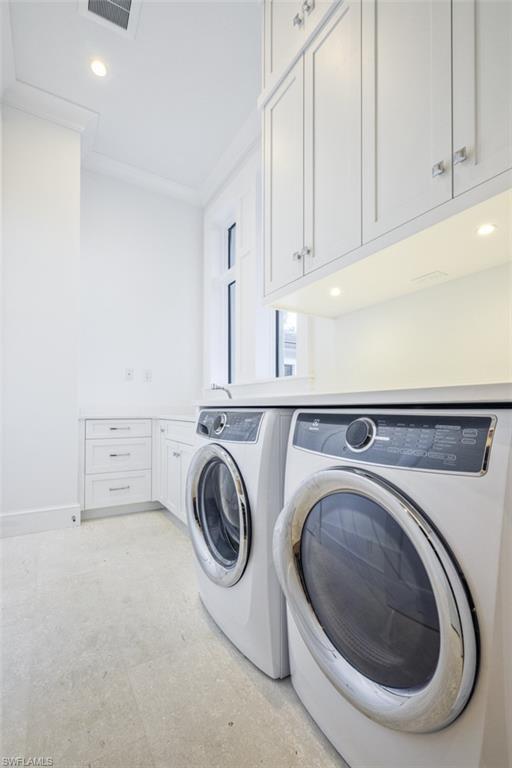 MOORINGS - Residential