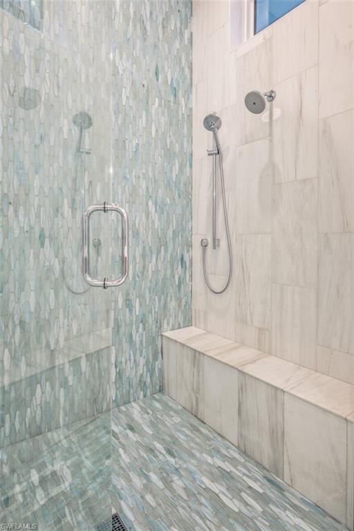 MOORINGS - Residential