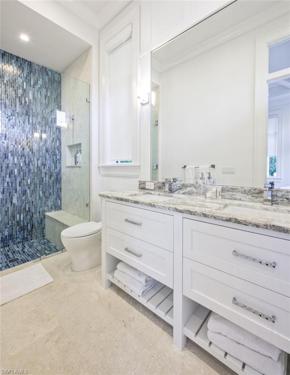 MOORINGS - Residential