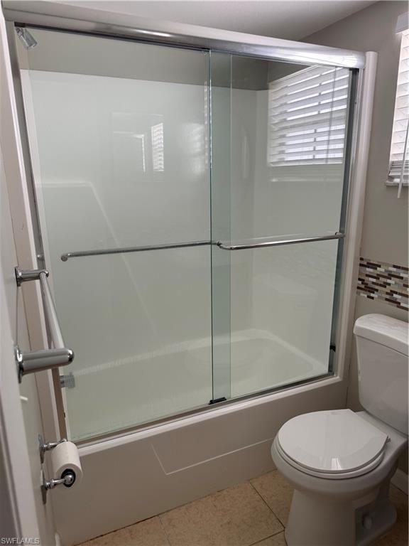 MYERLEE SQUARE CONDO - Residential Lease