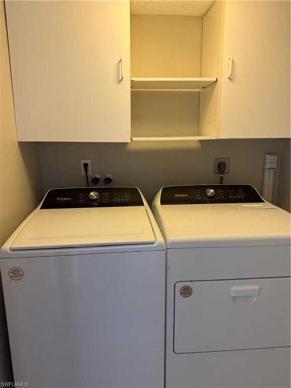 MYERLEE SQUARE CONDO - Residential Lease