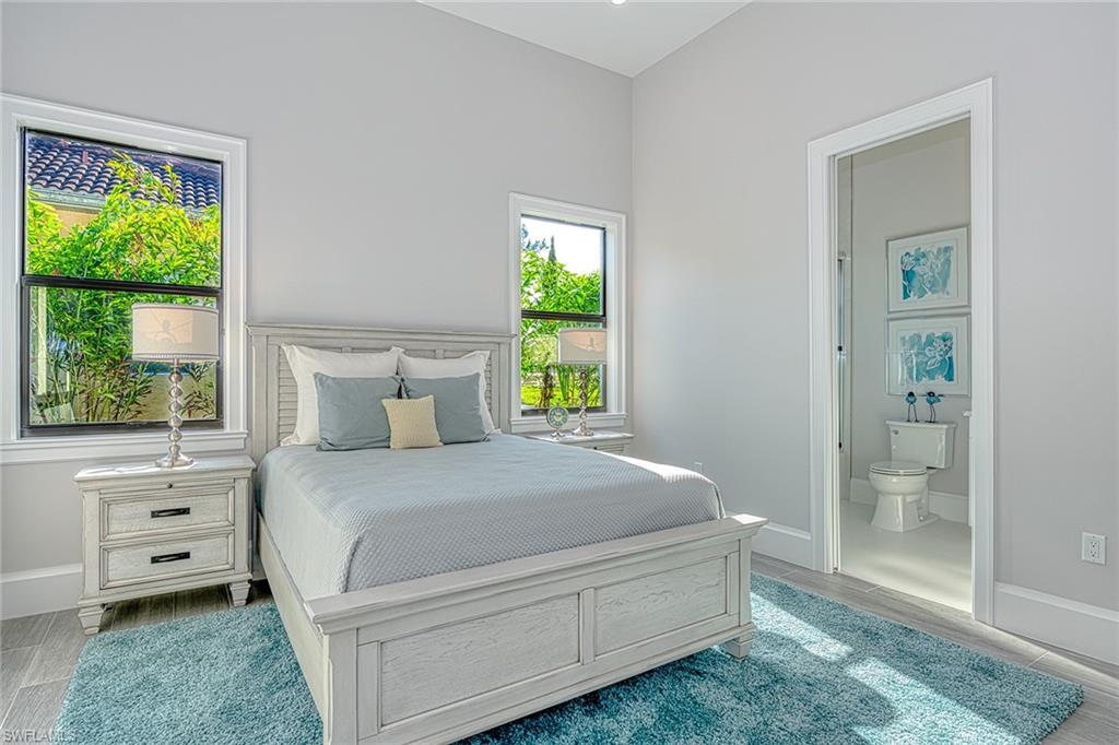 LIVINGSTON WOODS - Residential