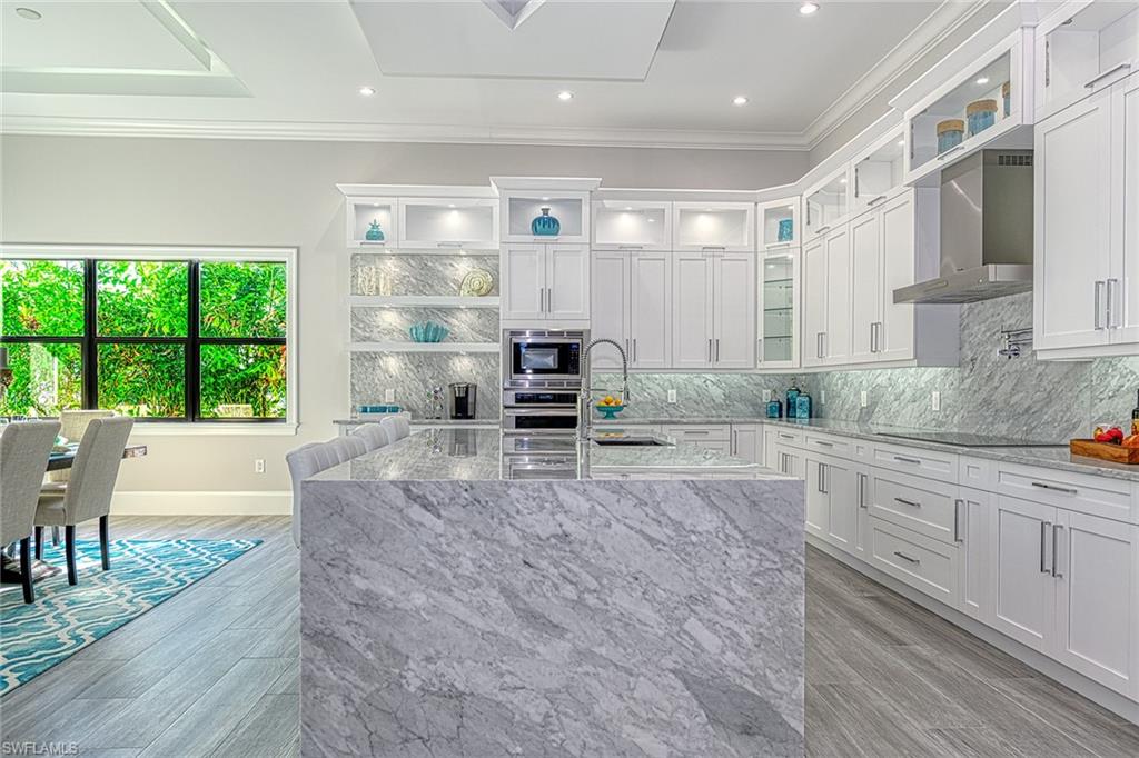 LIVINGSTON WOODS - Residential