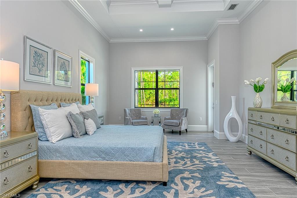 LIVINGSTON WOODS - Residential