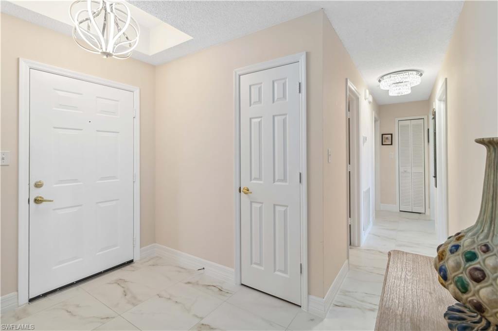 ARBOR TRACE - Residential