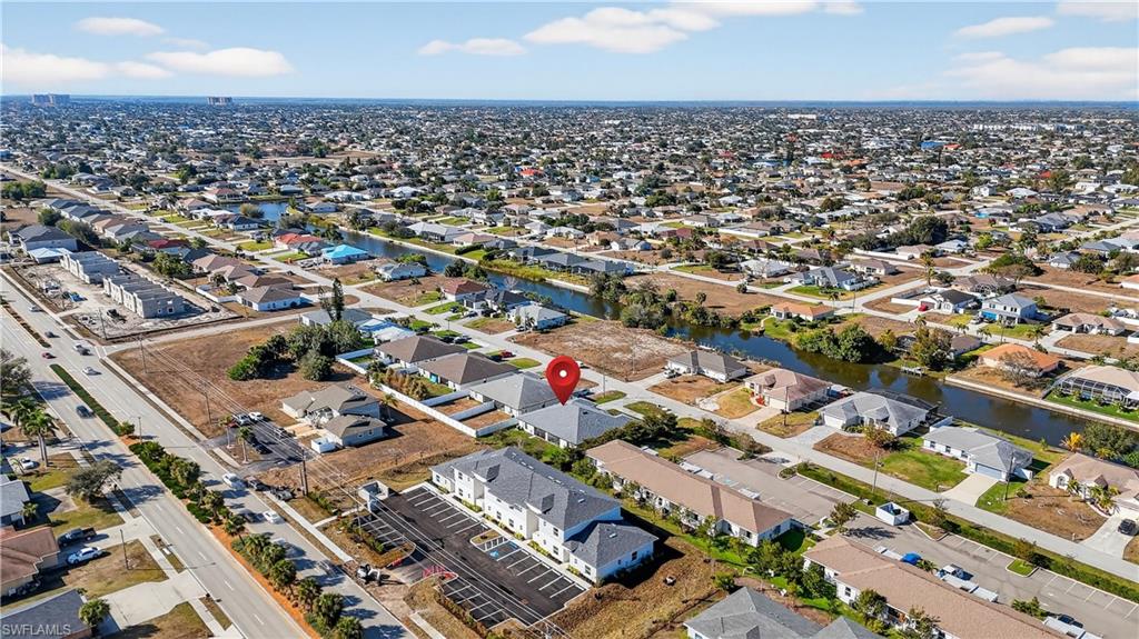 CAPE CORAL - Residential