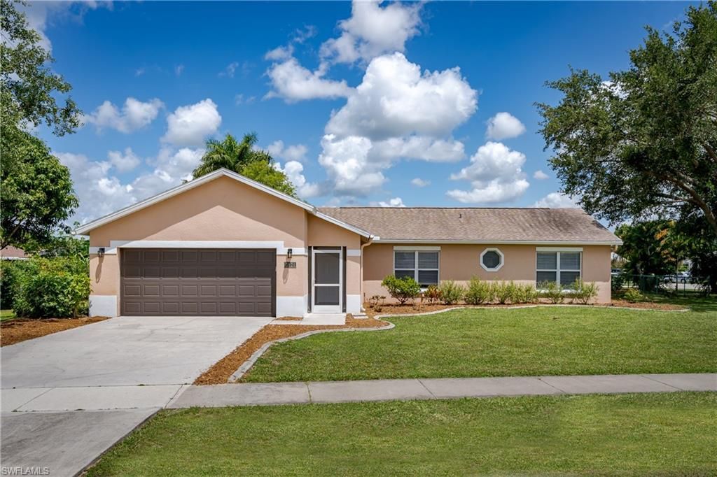 Photo of 3121 Orange Grove TRL, NAPLES, FL 34120 (MLS # 226017859)