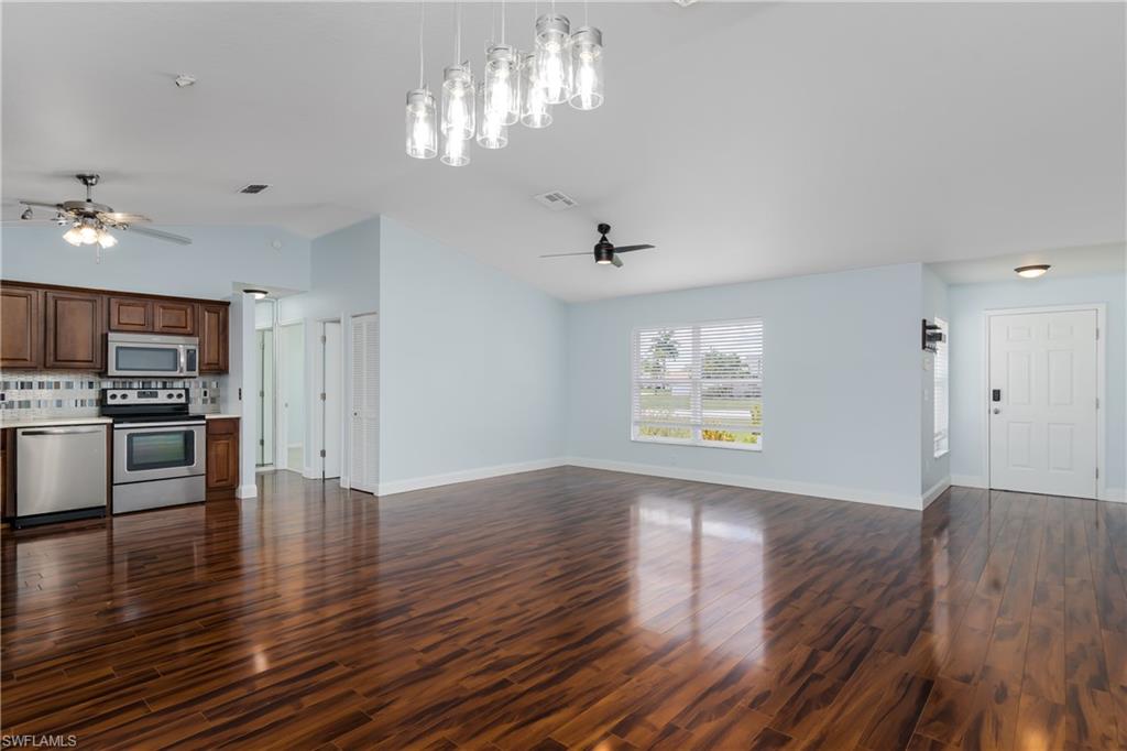 3121 Orange Grove TRL