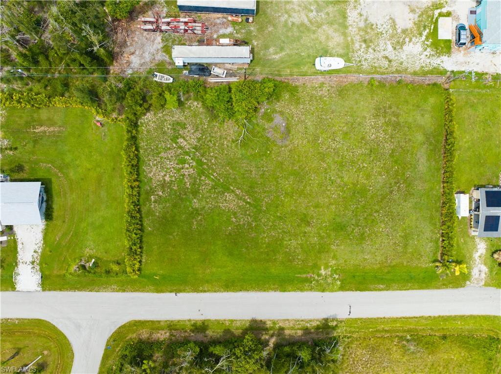 PINE ISLAND CENTER - Land