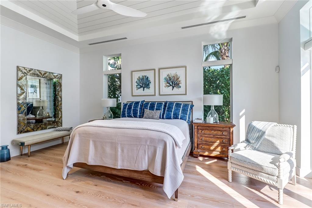 OLDE NAPLES - Residential