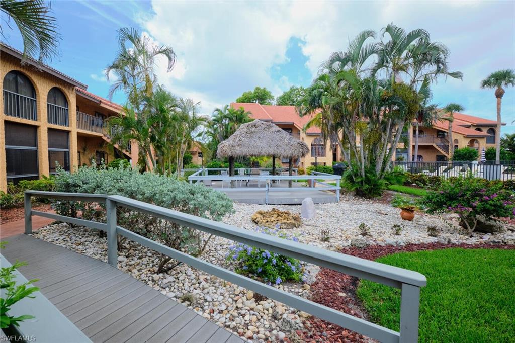 ROSE GARDEN VILLAS CONDO - Residential