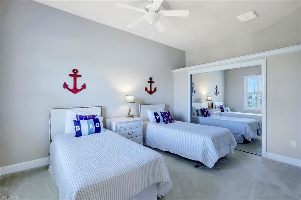 NAPLES PARK - Residential