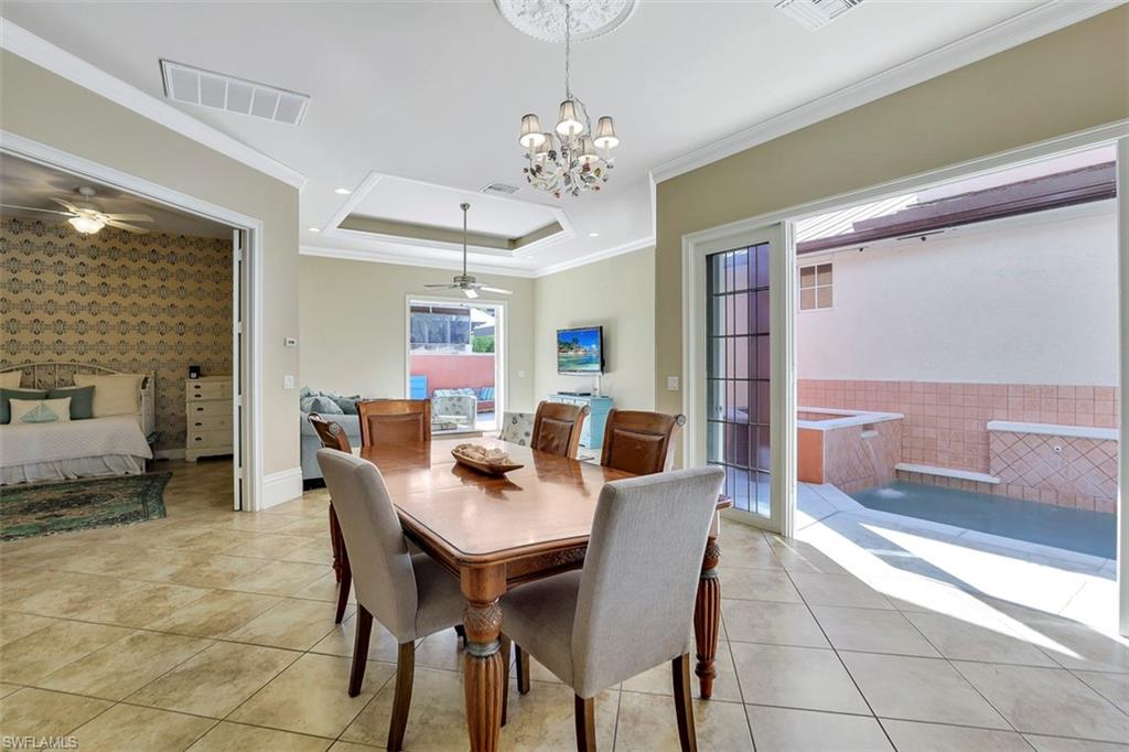 NAPLES PARK - Residential