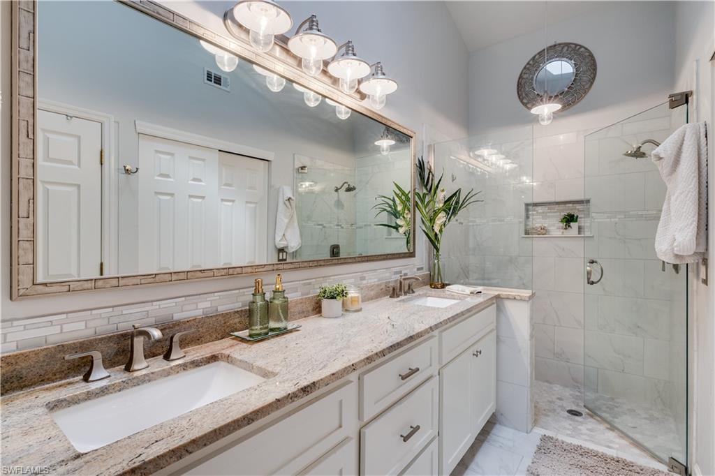 THE GROVE - Residential