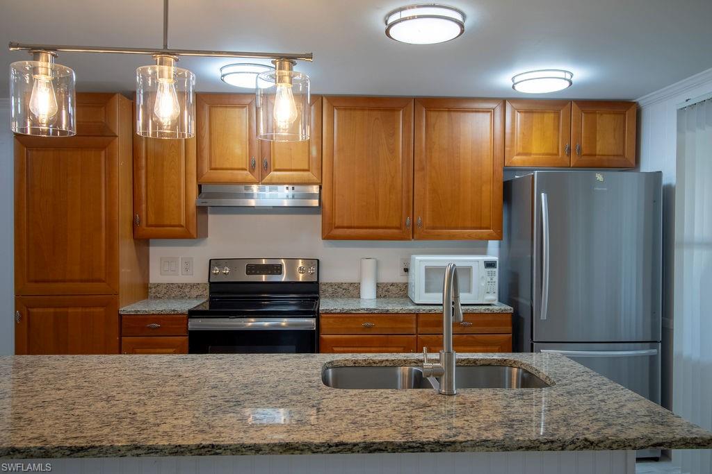 OLD BRIDGE VILLAGE - Residential Lease