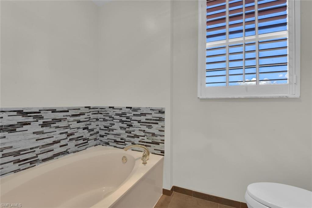 ROYAL MARCO POINT - Residential Lease