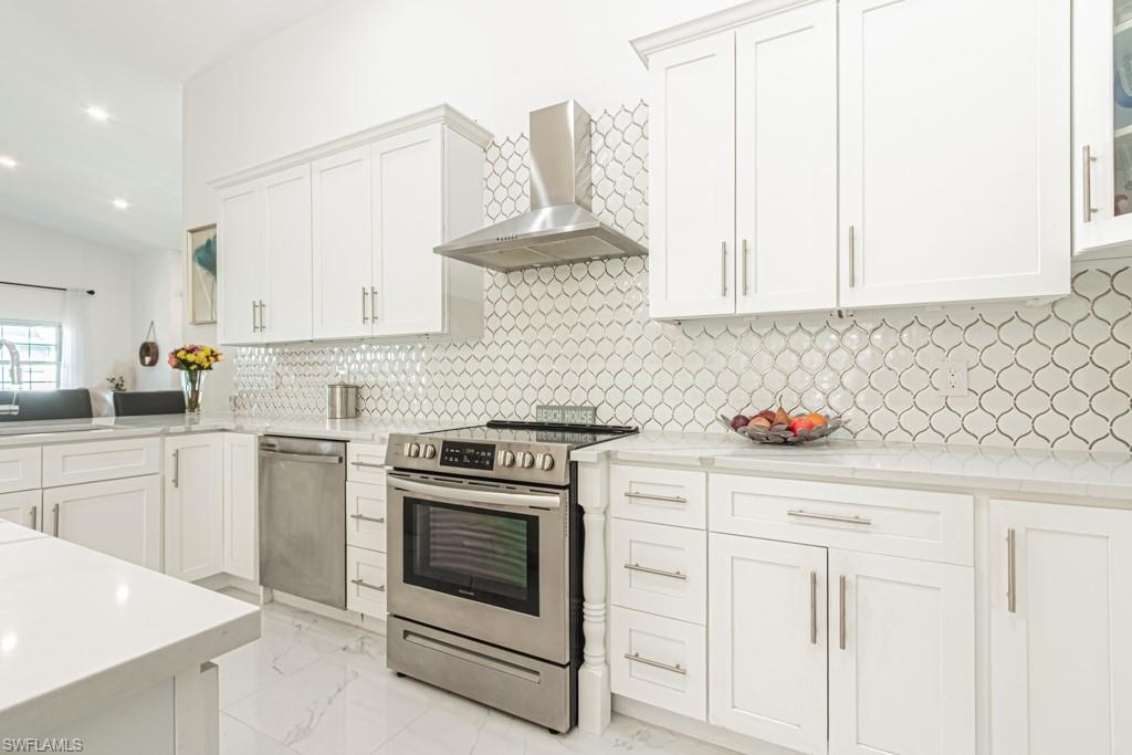 TAMARYND PLACE - Residential