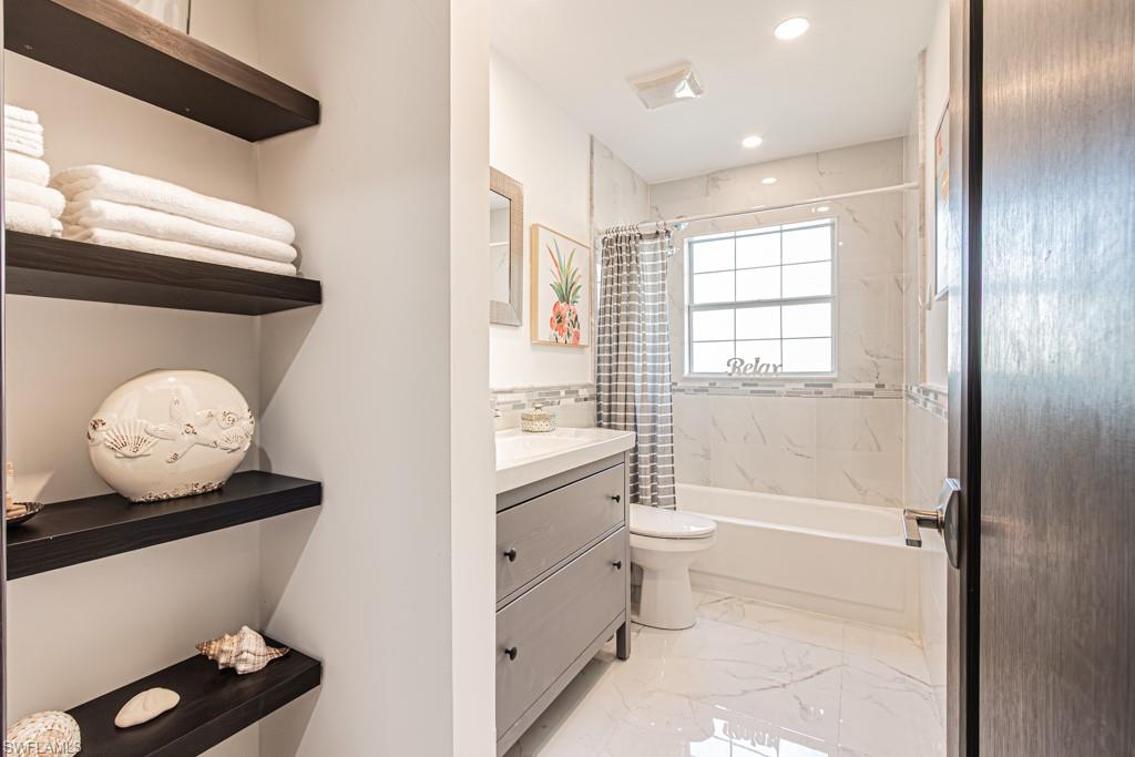 TAMARYND PLACE - Residential