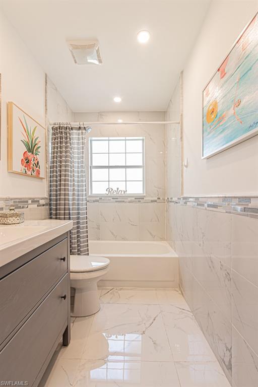 TAMARYND PLACE - Residential