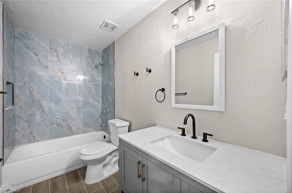 LEHIGH ESTATES - Residential