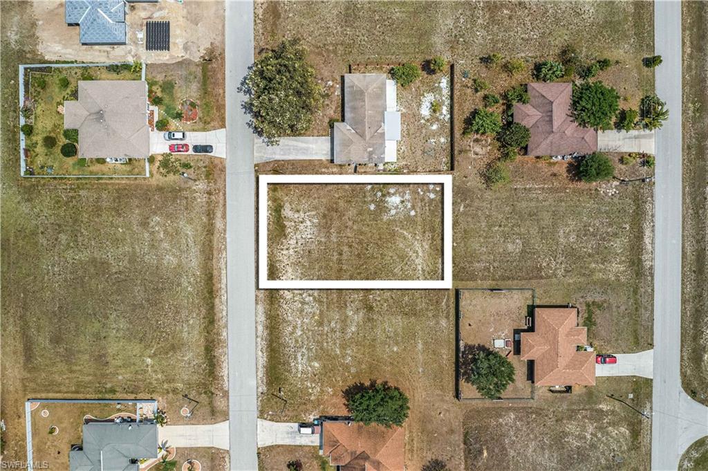 CAPE CORAL - Land