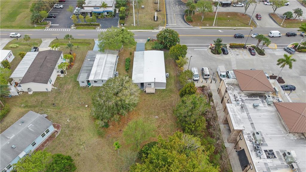 RIVERWOOD - Residential