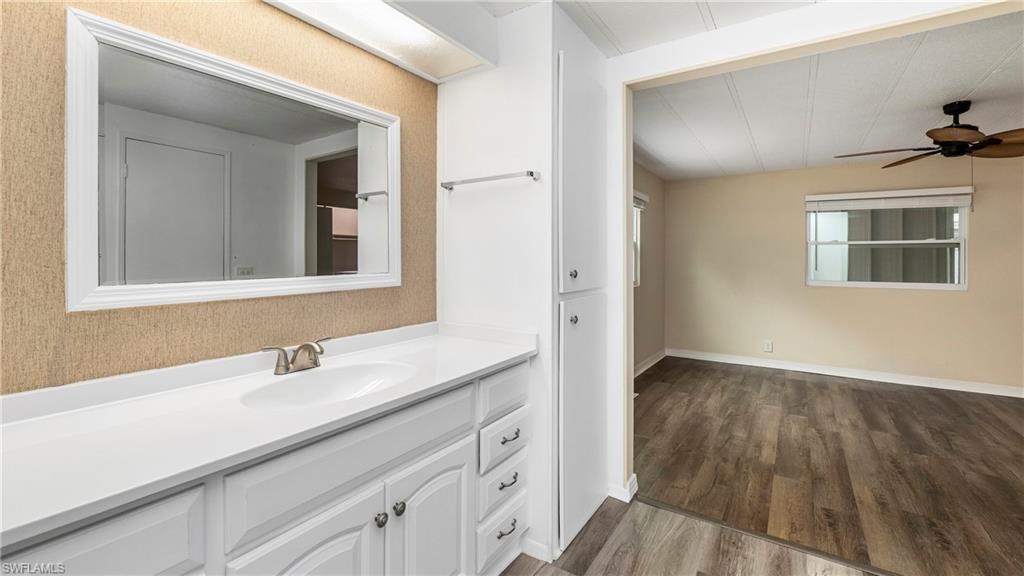 RIVERWOOD - Residential