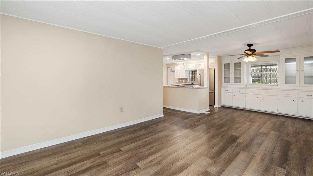 RIVERWOOD - Residential