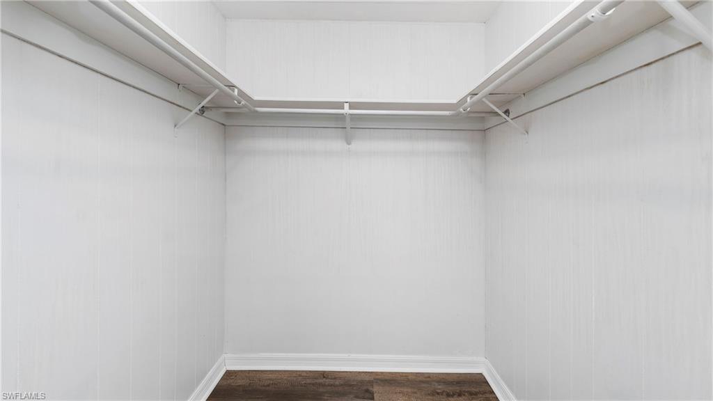 RIVERWOOD - Residential