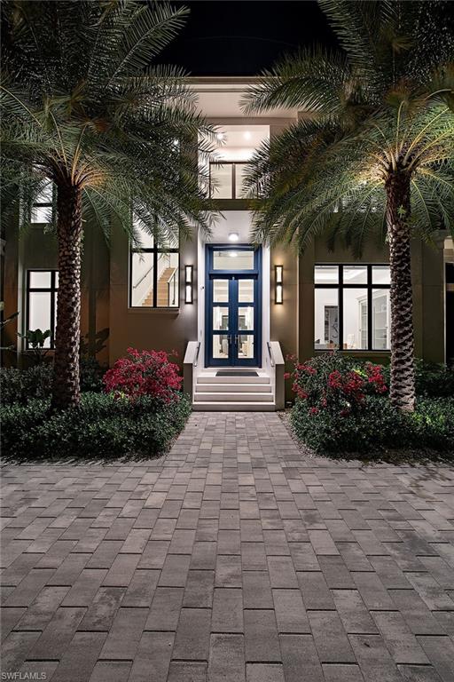 AQUALANE SHORES - Residential