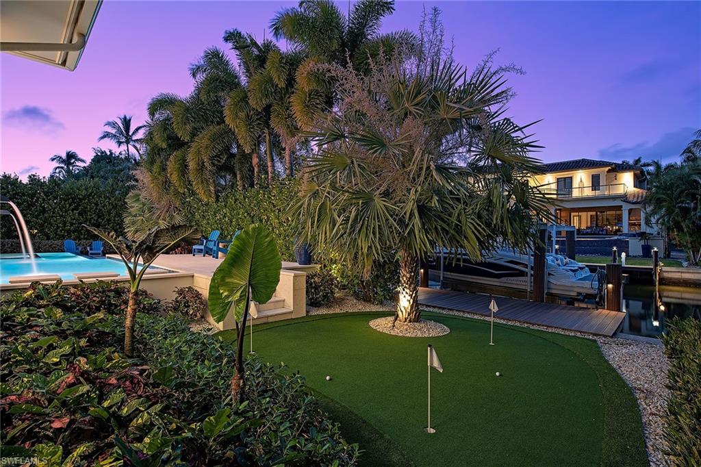 AQUALANE SHORES - Residential