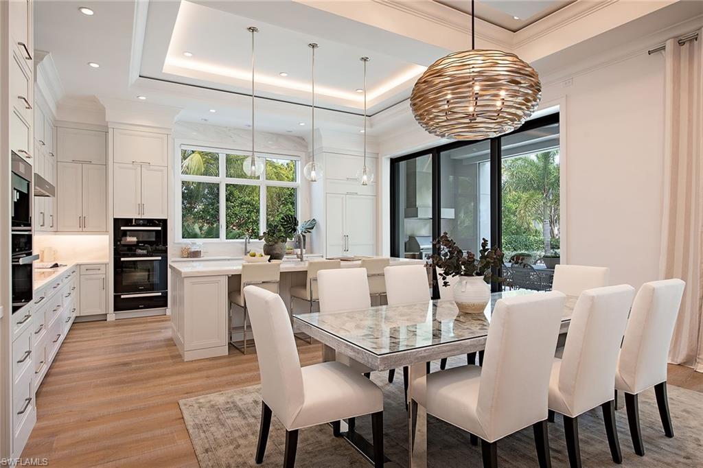 AQUALANE SHORES - Residential