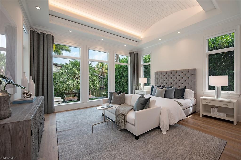 AQUALANE SHORES - Residential