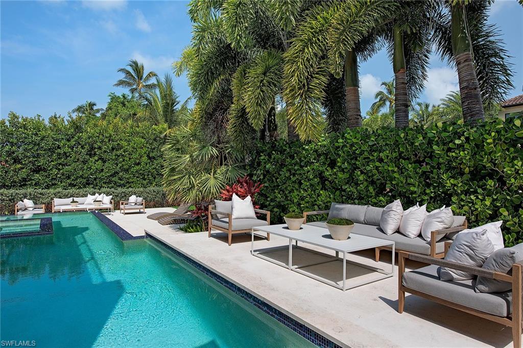 AQUALANE SHORES - Residential