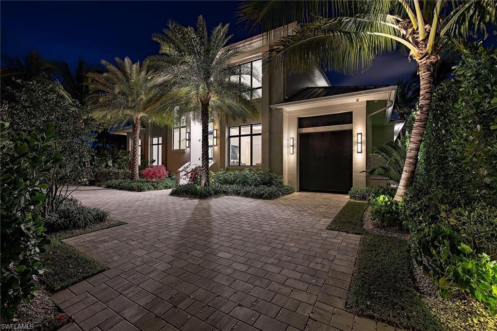 AQUALANE SHORES - Residential