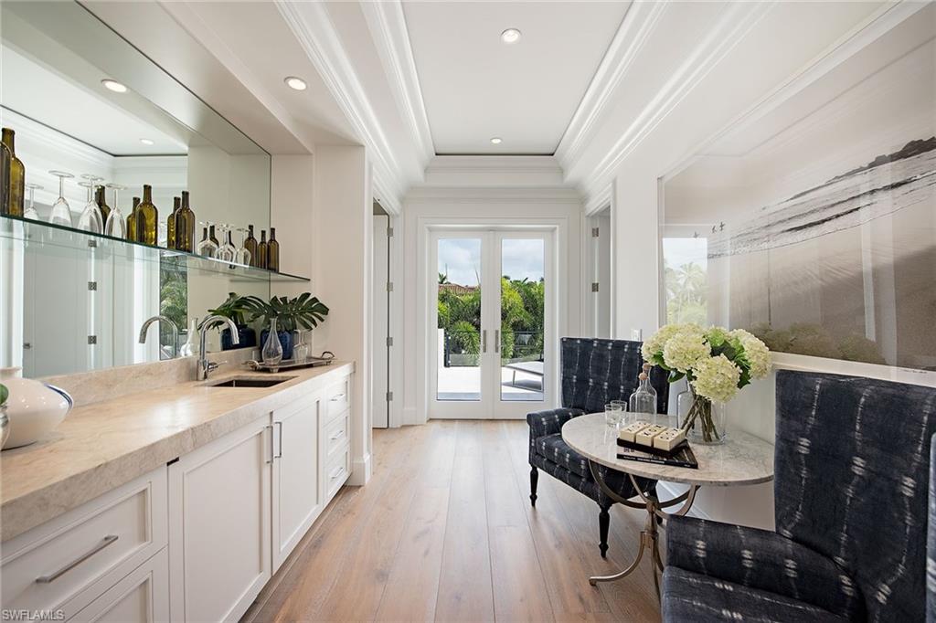 AQUALANE SHORES - Residential