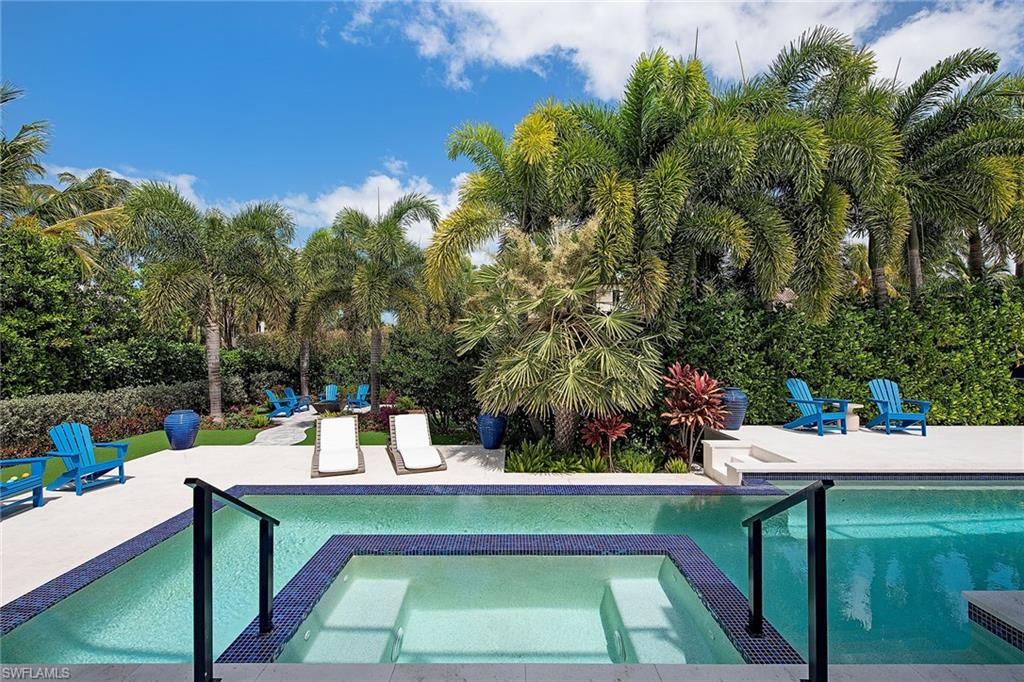 AQUALANE SHORES - Residential