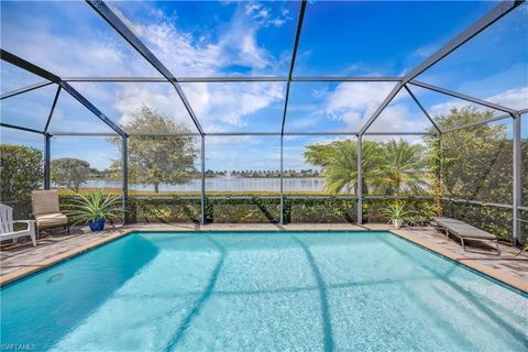 Photo of 1602 Santiago CIR, NAPLES, FL 34113 (MLS # 225071392)