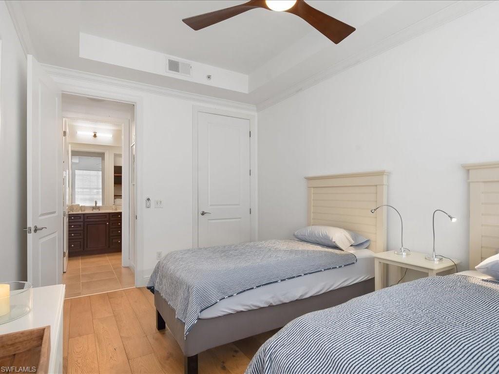 THE RESIDENCES AT COCONUT POINT - Residential