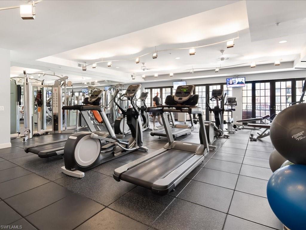 THE RESIDENCES AT COCONUT POINT - Residential