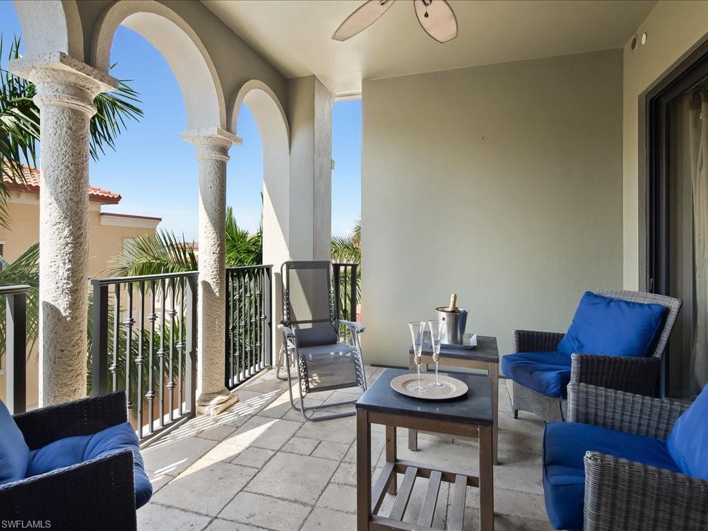 THE RESIDENCES AT COCONUT POINT - Residential