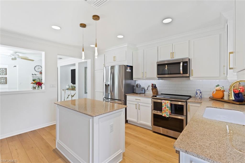 DEL WEBB - Residential