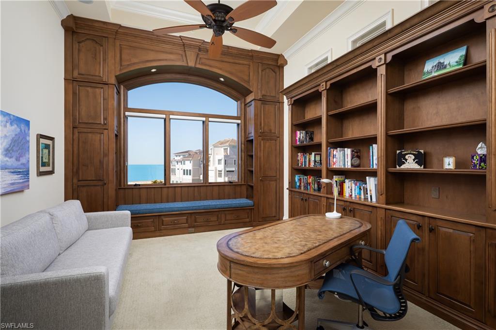 BAREFOOT BEACH - Residential