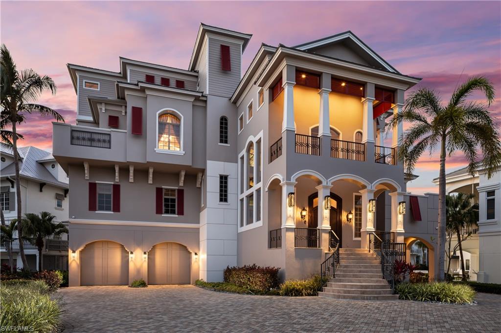 BAREFOOT BEACH - Residential