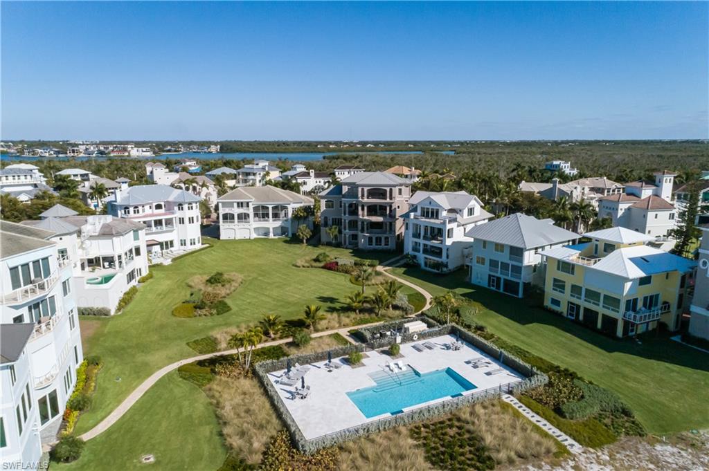 BAREFOOT BEACH - Residential