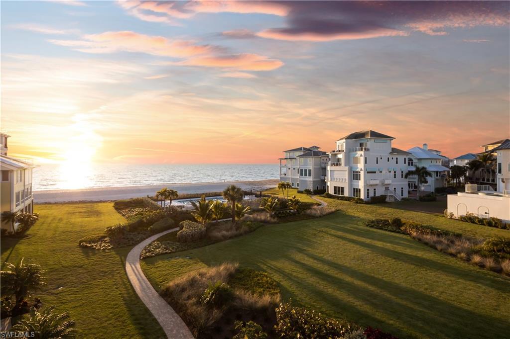 BAREFOOT BEACH - Residential